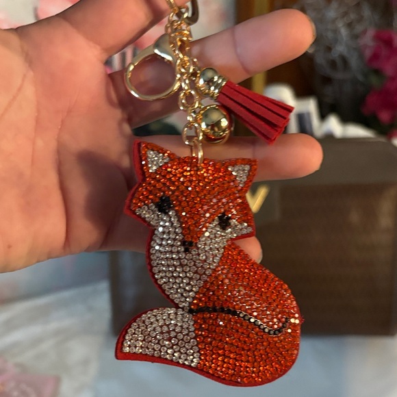 Red Fox Rhinestone Key Holder - Picture 4 of 4